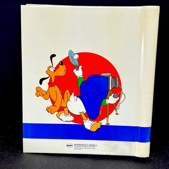 Vintage Disney photo album with 30 pages.Made in Canada - Picture 4 of 6